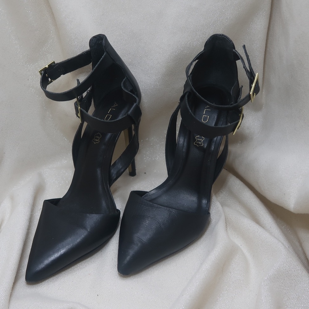 ALDO Black Shoes | 7.5
